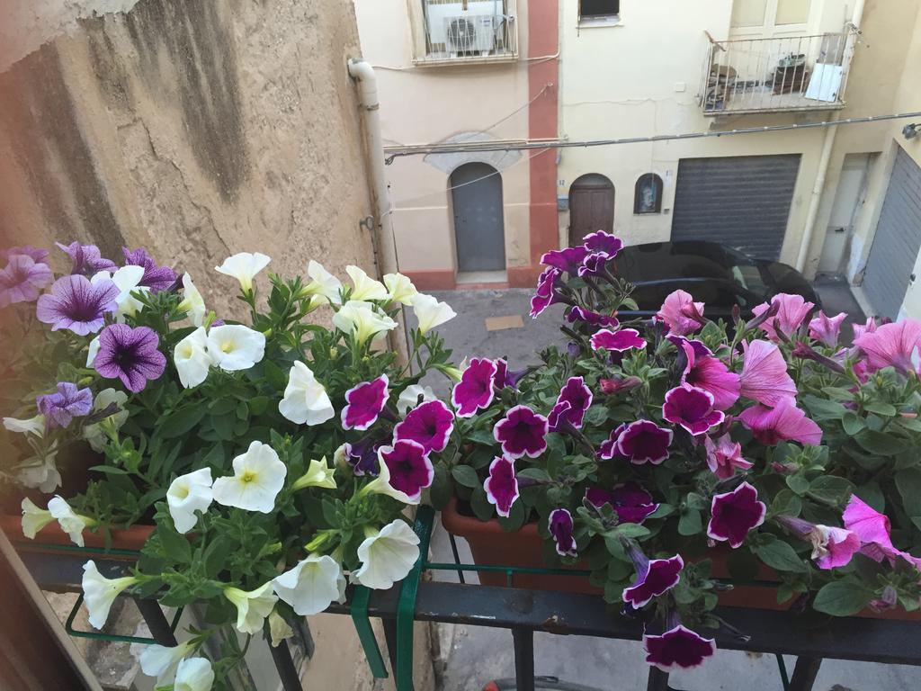 Sale E Vele Apartments Trapani Luaran gambar