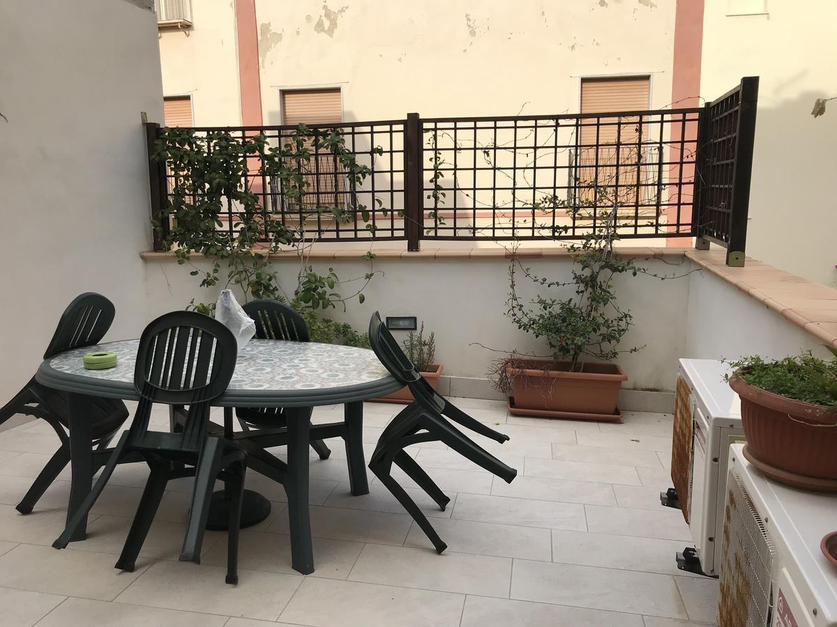 Sale E Vele Apartments Trapani Luaran gambar